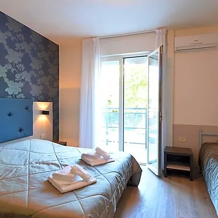 Gambrinus Hotell 3*